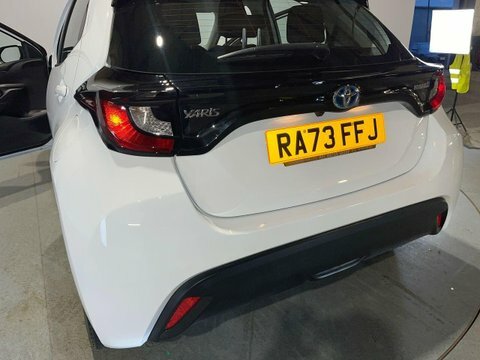 Toyota Yaris Hatchback White #34