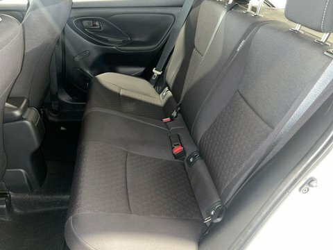 Toyota Yaris Hatchback White #38