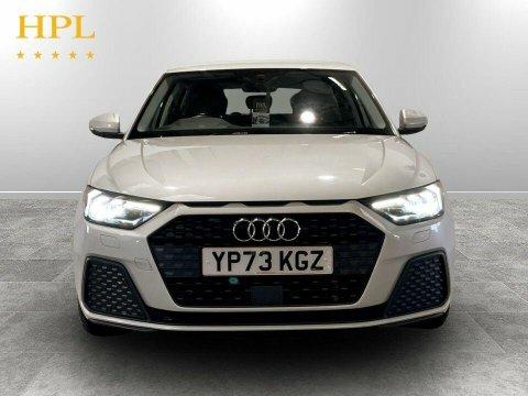 Audi A1 2023 73 1.0 YP73KGZ #3
