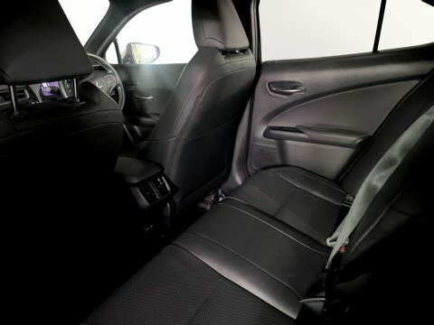 Lexus UX Ux 250H 4X2 Cvt Silver #19