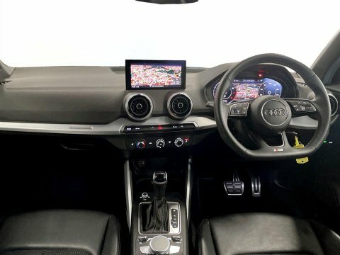 Audi Q2 S Line 35 Tfsi 150 Ps 6-Speed Grey #19