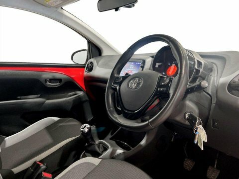Toyota Aygo Hatchback Grey #12