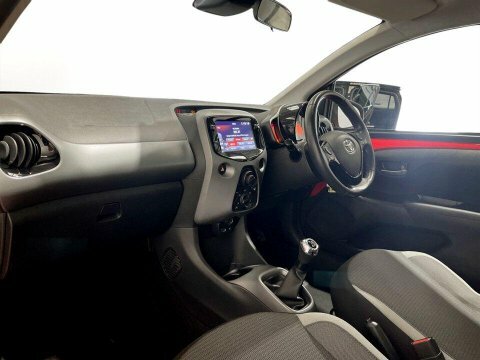 Toyota Aygo Hatchback Grey #15