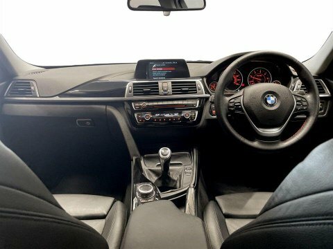 BMW 3 Series 330E M Sport White #19
