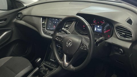 Vauxhall Grandland X Silver #15