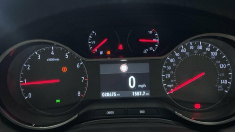 Vauxhall Grandland X Silver #26