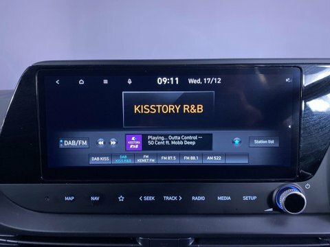 Hyundai Bayon 1.0 Tgdi 90 Tech Line Green #51