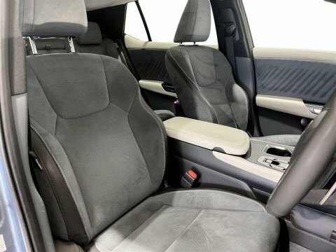 Lexus RZ 450E 71.4Kwh Takumi Blue #11