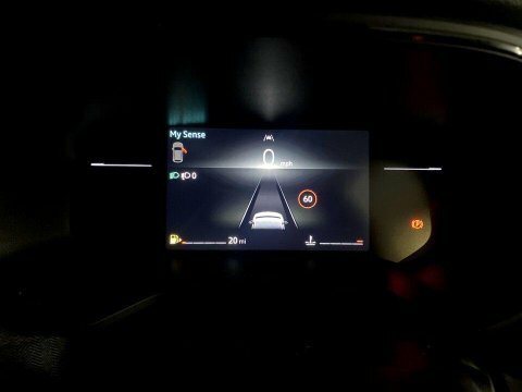 Renault Clio 0.9 Tce 90 Signature Nav #13