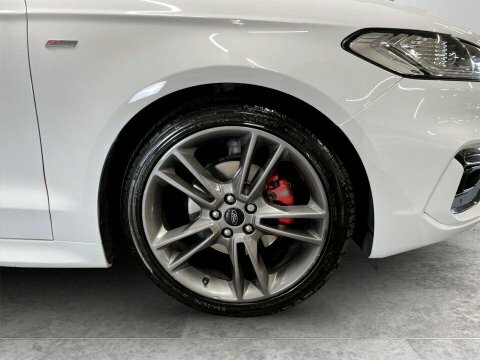 Ford Mondeo 2.0 Hybrid Titanium Edition Black #10