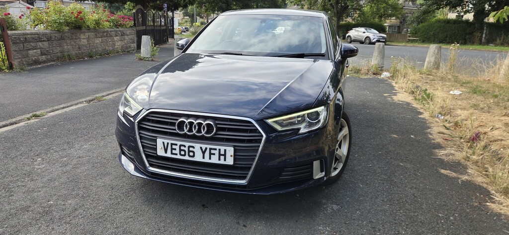 Audi A3 1.6 Tdi Sport VE66YFH Blue #4