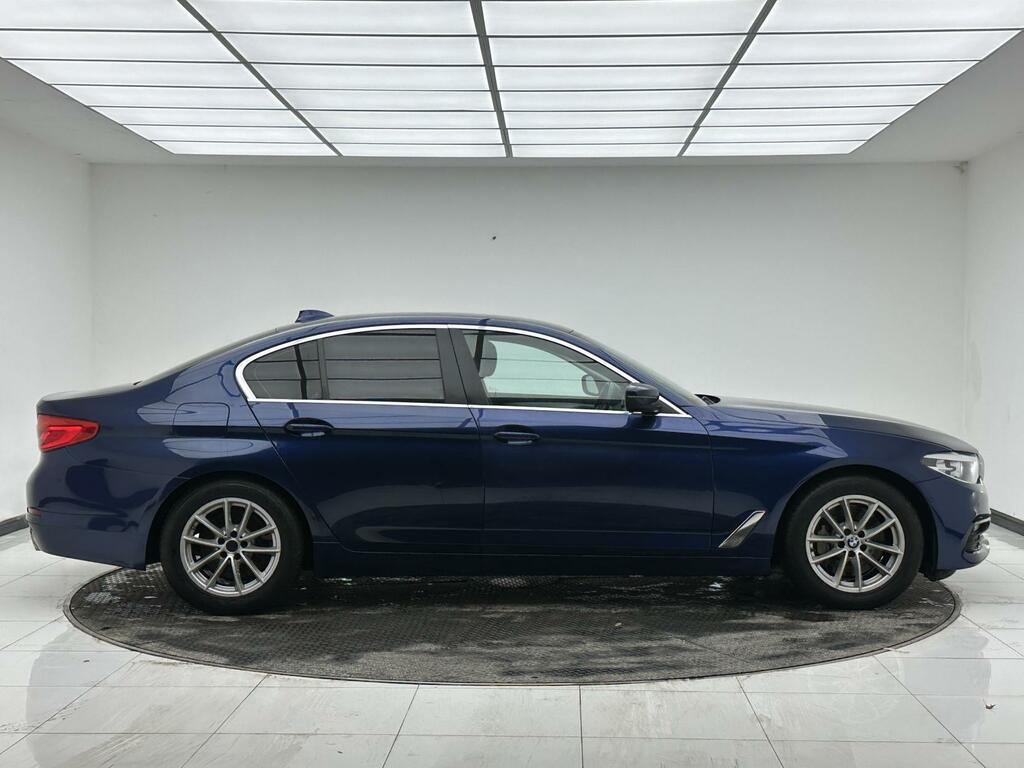 BMW 5 Series Se WV19DWZ Blue #6