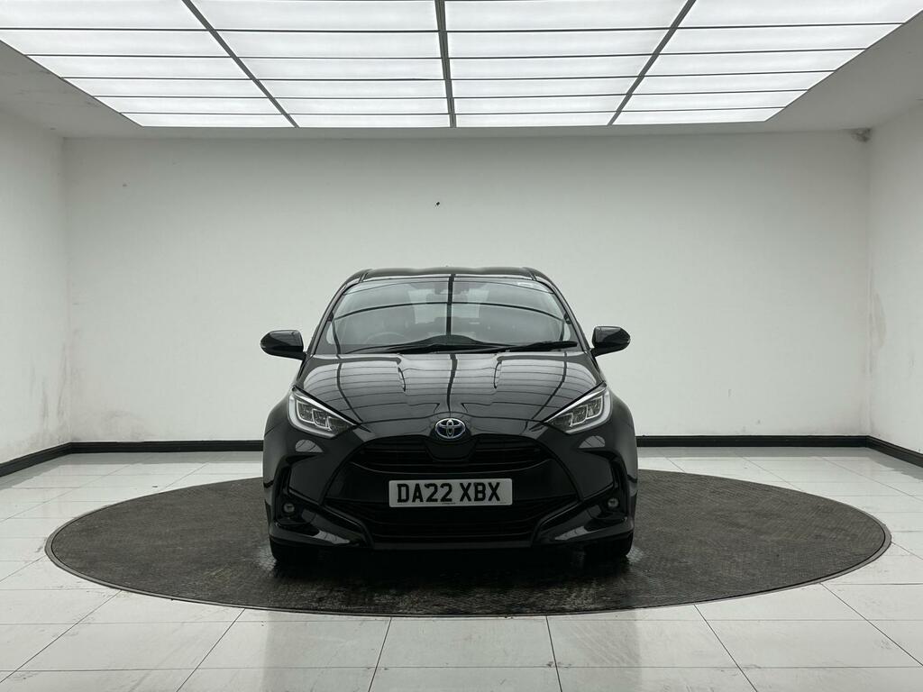 Toyota Yaris 1.5 Vvt-h Design Hatchback Hybrid E-cvt Black