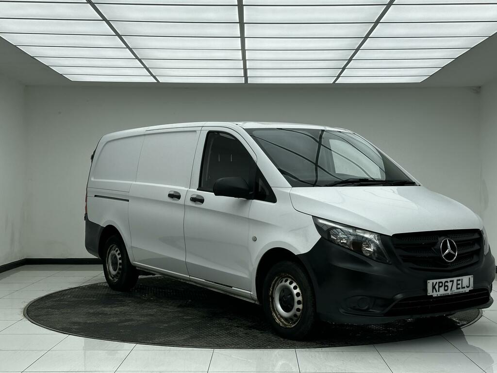 Mercedes-Benz Vito Panel Van 2015 - 2020 White