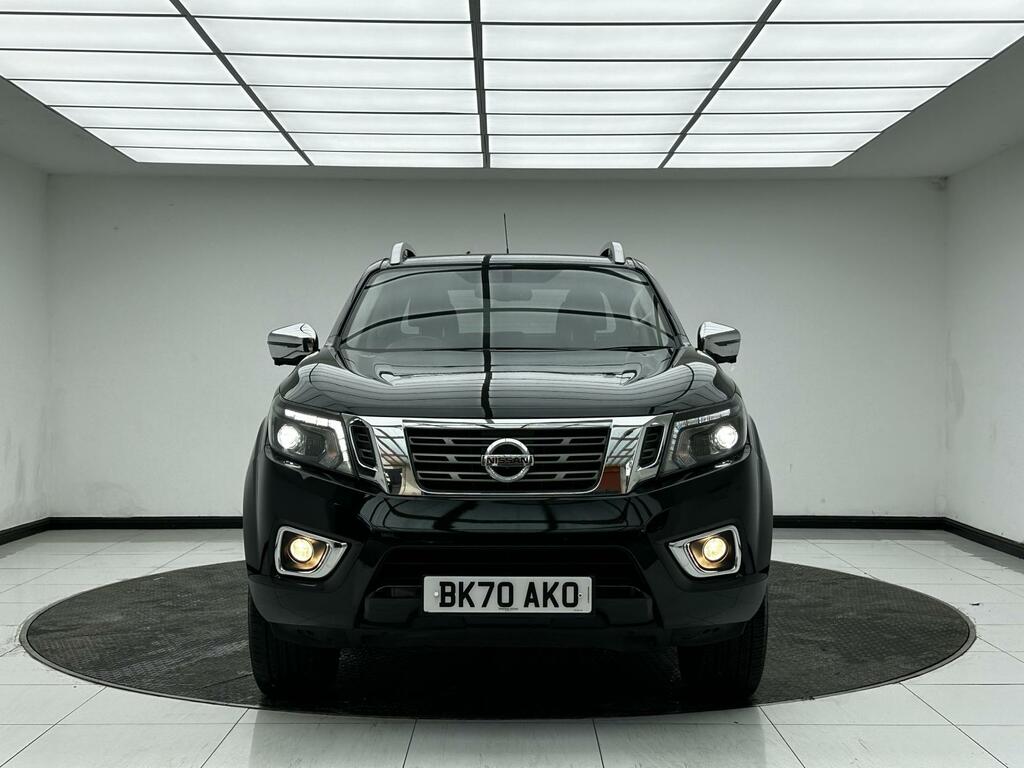 Nissan Navara 2.3 Dci Tekna Pickup Double Cab 4W BK70AKO Black #2