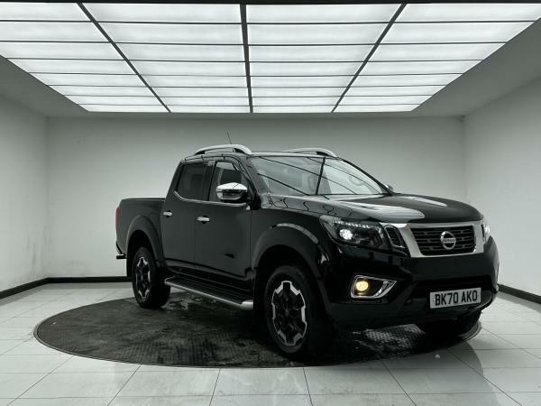 Nissan Navara 2.3 Dci Tekna Pickup Double Cab 4W Black