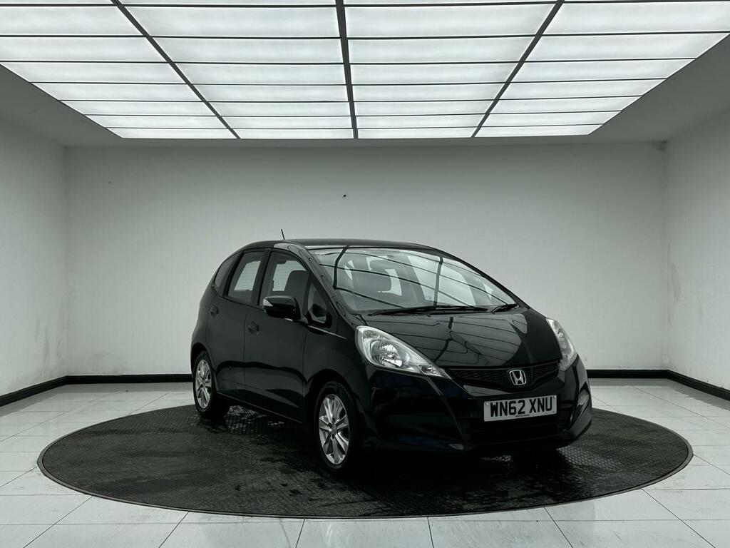 Honda Jazz 1.4 I-vtec Es Hatchback Cvt Euro 5 99 Black