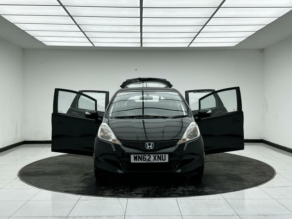 Honda Jazz 1.4 I-vtec Es Hatchback Cvt Euro 5 99 Black #5