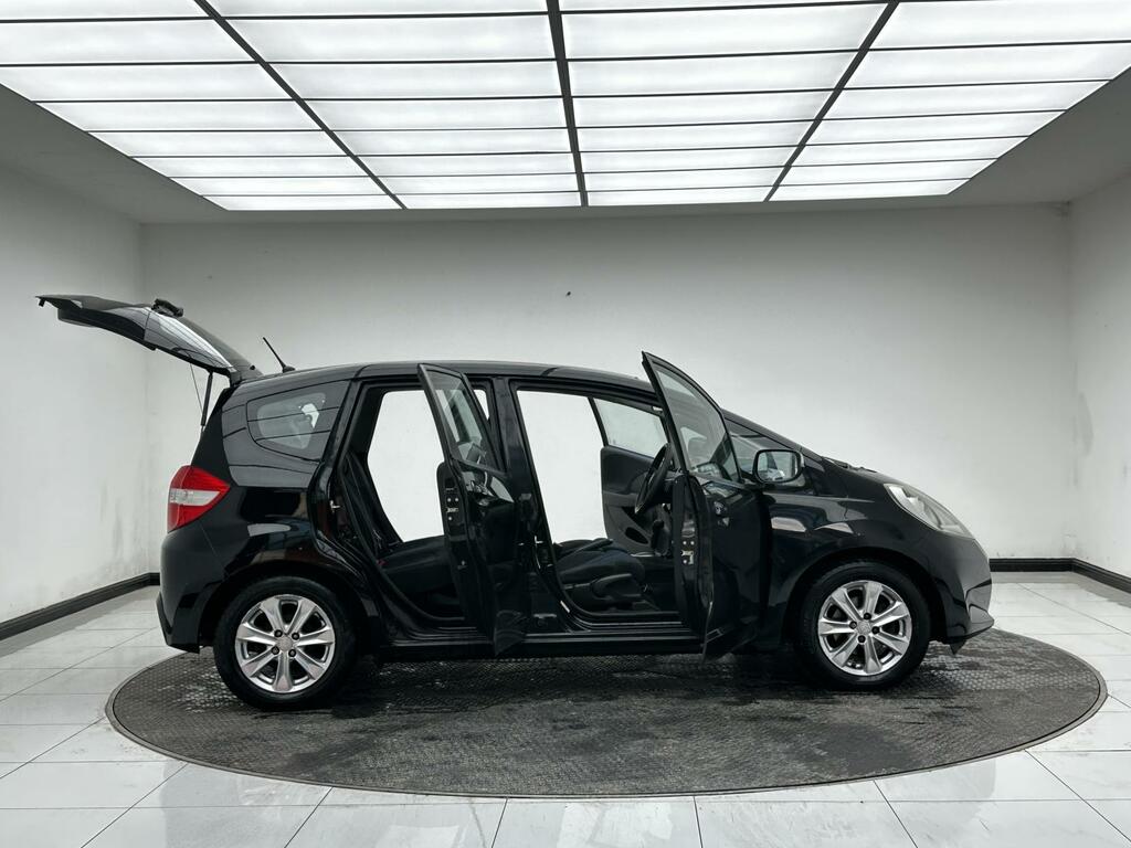 Honda Jazz 1.4 I-vtec Es Hatchback Cvt Euro 5 99 Black #3