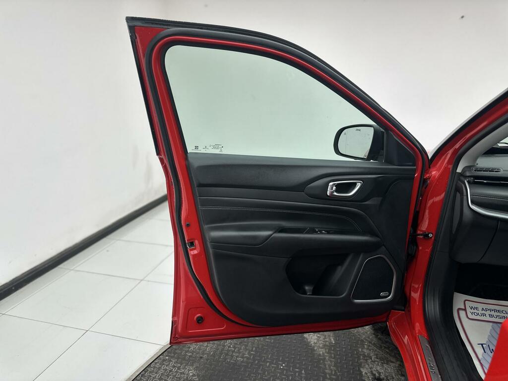 Jeep Compass 1.3 Gse T4 11.4Kwh S Suv Plug-in Hybrid LM22TXN Red #6