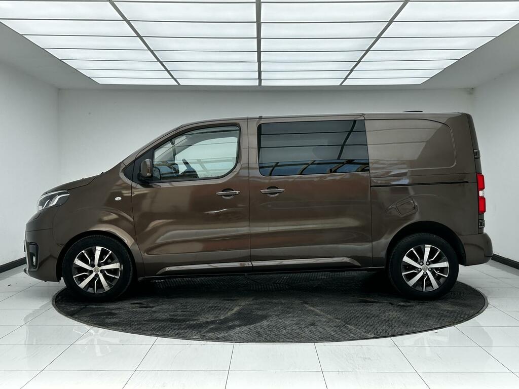 Toyota PROACE 2.0D Design Medium Crew Van Double Cab 6Dr Brown #4