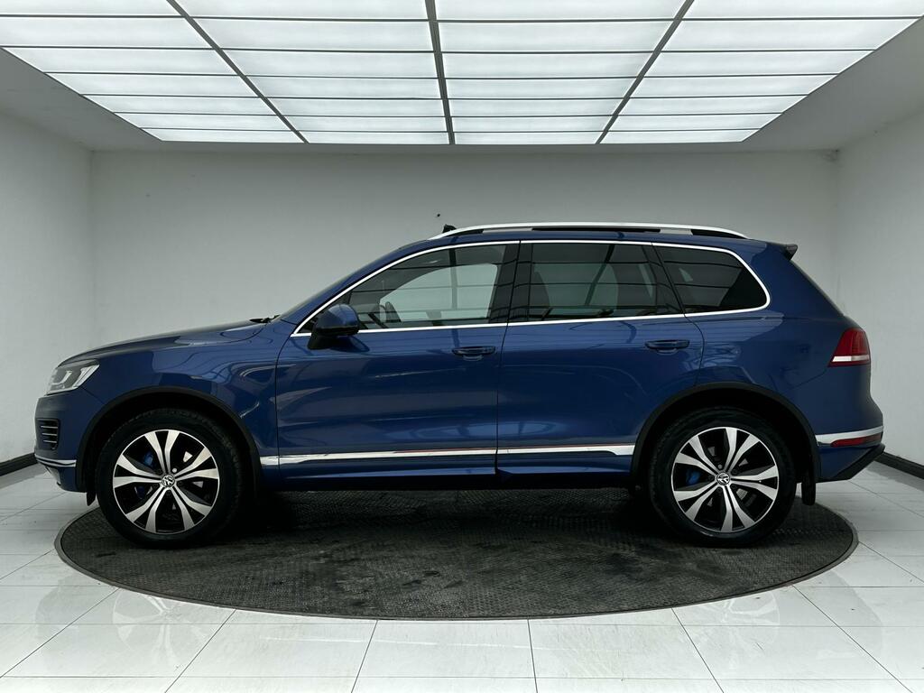 Volkswagen Touareg R-line Blue #4