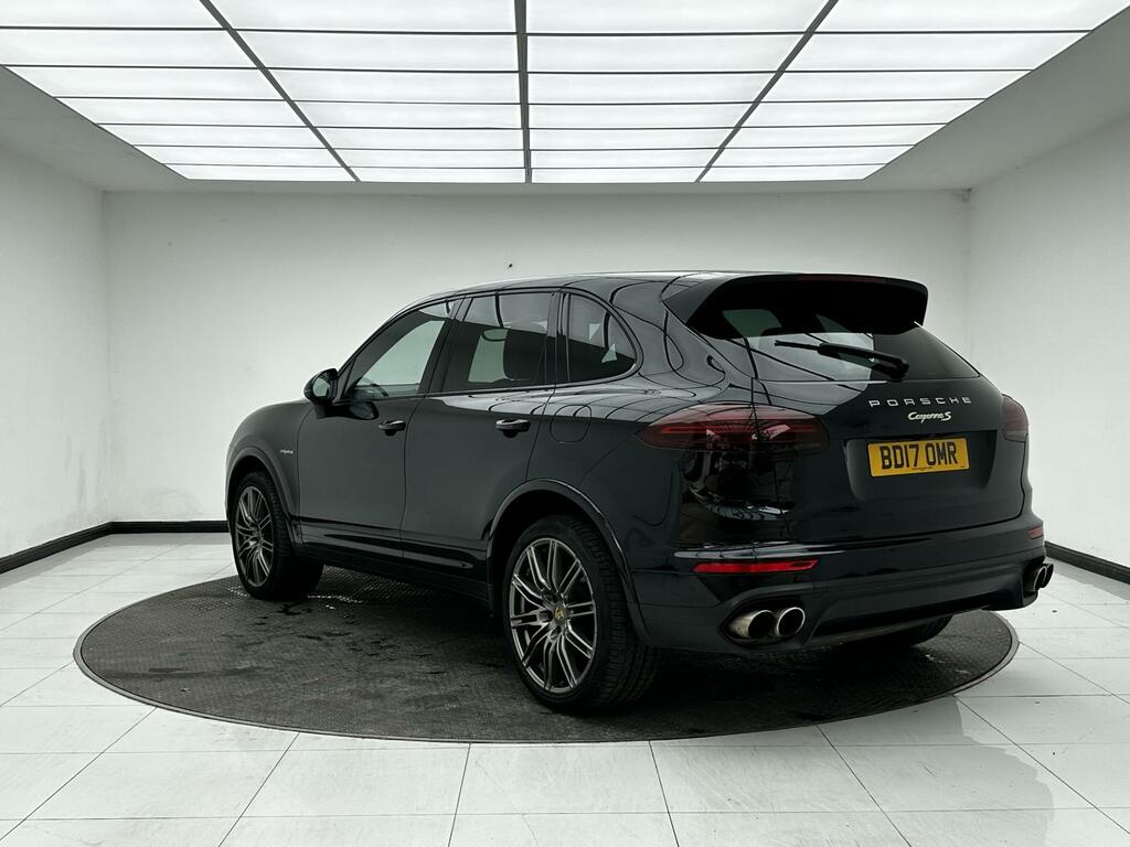 Porsche Cayenne S Platinum Edition Black #4