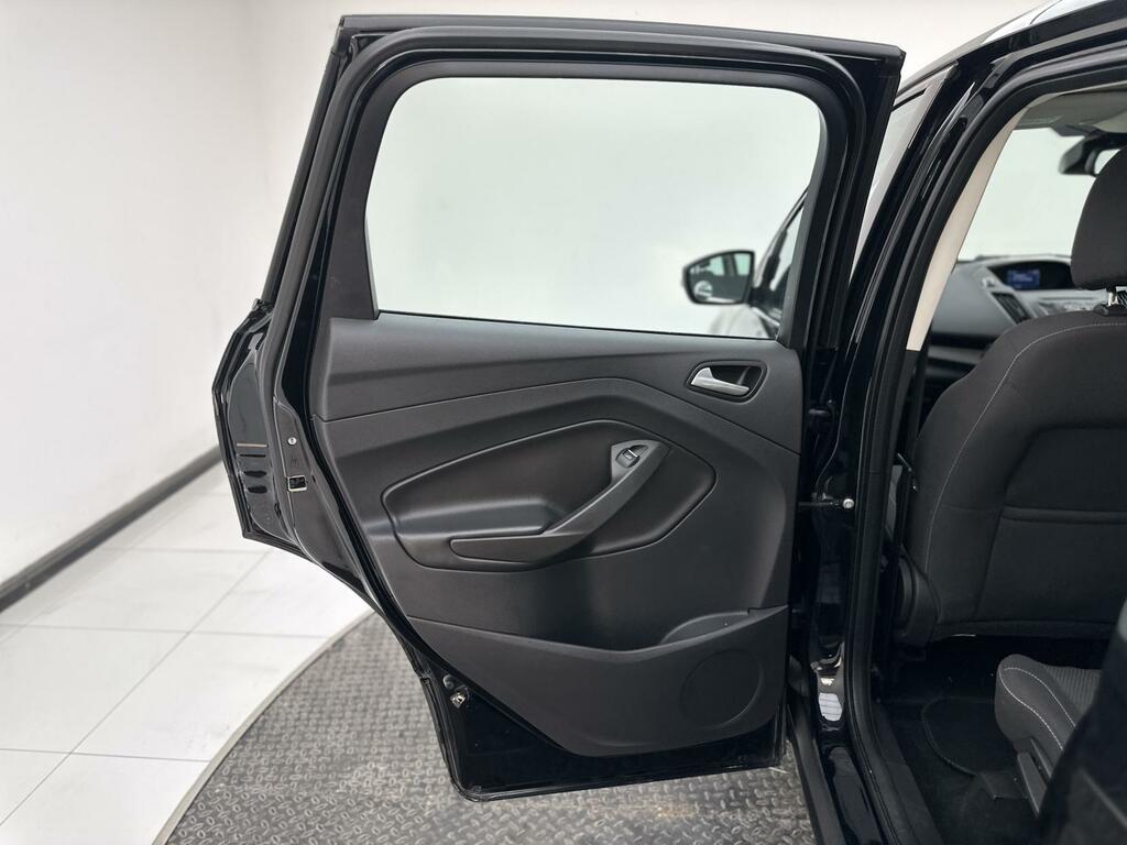 Ford Kuga 2.0 Titanium X Tdci 5 Seat Family Suv With Black #13