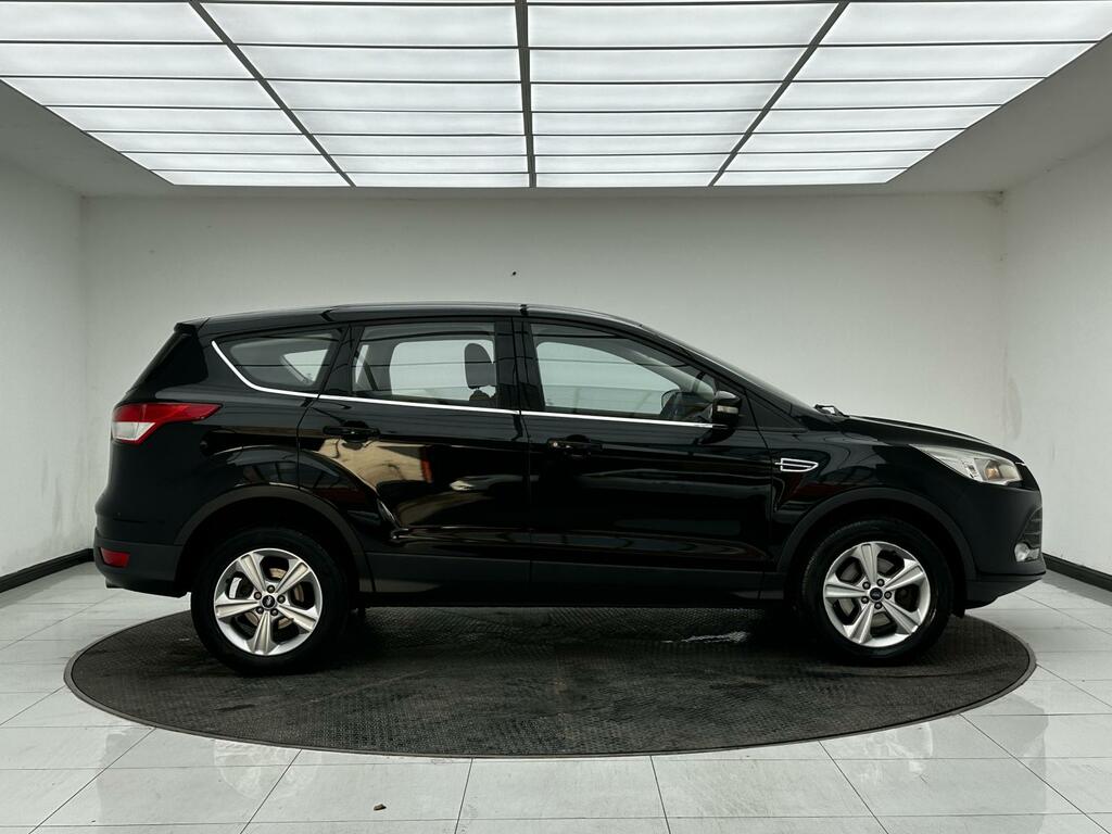 Ford Kuga 2.0 Tdci Zetec Suv Powershift Awd Euro CP16PKF Black #4