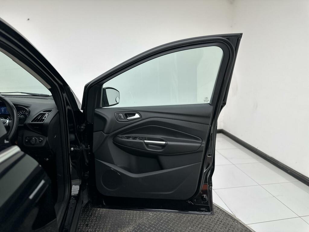 Ford Kuga 2.0 Titanium X Tdci 5 Seat Family Suv With Black #12