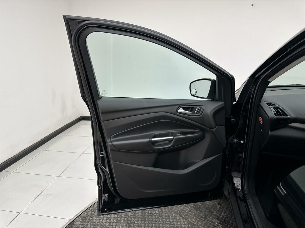 Ford Kuga 2.0 Titanium X Tdci 5 Seat Family Suv With Black #11