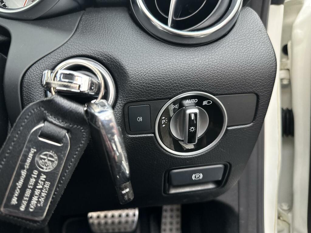 Mercedes-Benz SLK 2.1 Slk250 Cdi Blueefficiency Amg Sport G-tronic Black #30