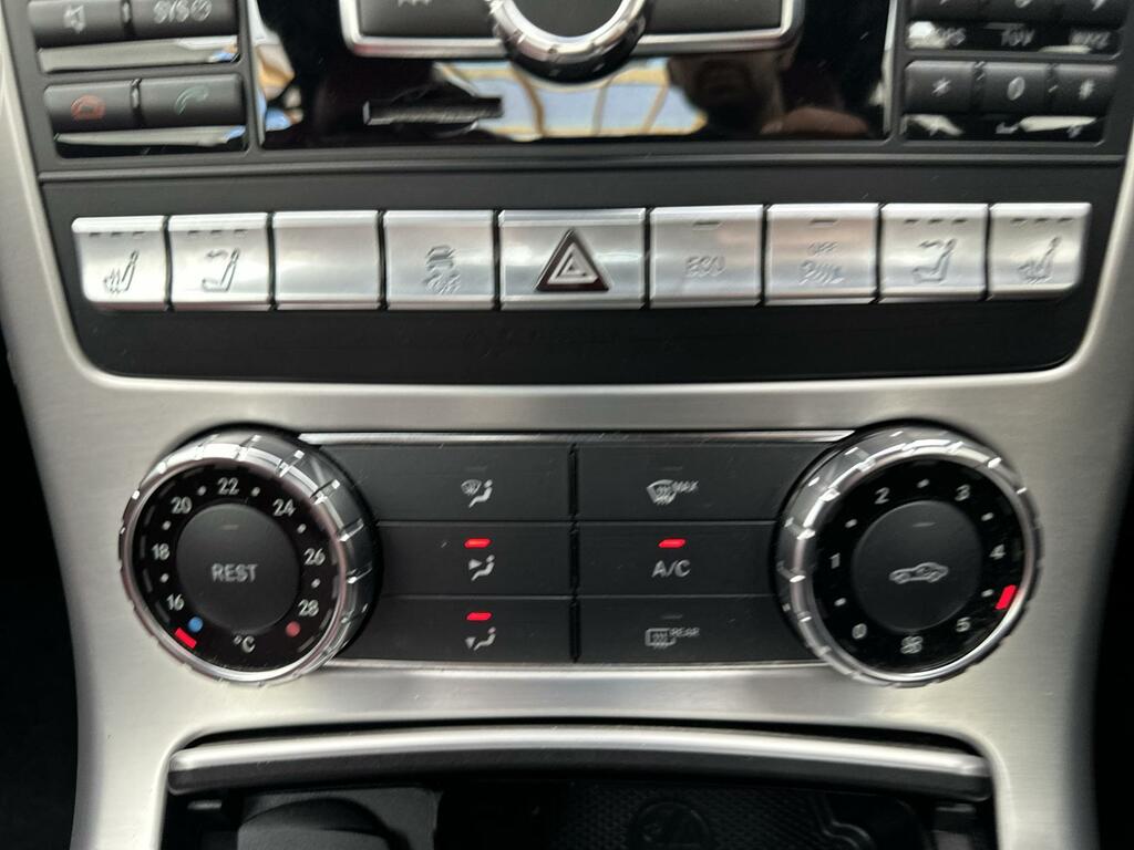 Mercedes-Benz SLK 2.1 Slk250 Cdi Blueefficiency Amg Sport G-tronic Black #34