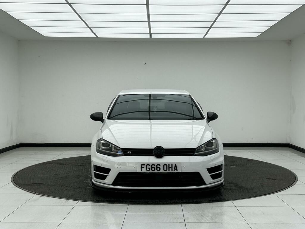 Volkswagen Golf 2.0 Tsi Bluemotion Tech R Hatchback Dsg FG66OHA White #2