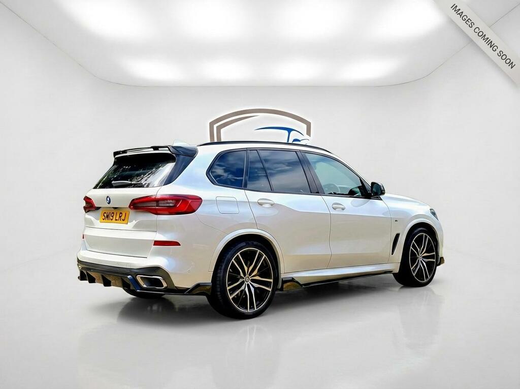 BMW X5 M M Sport White #2