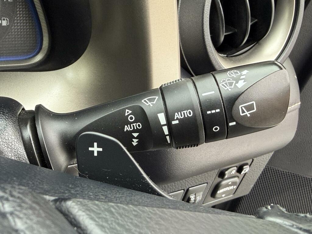 Toyota Rav 4 2.2 D-4d Invincible Silver #21