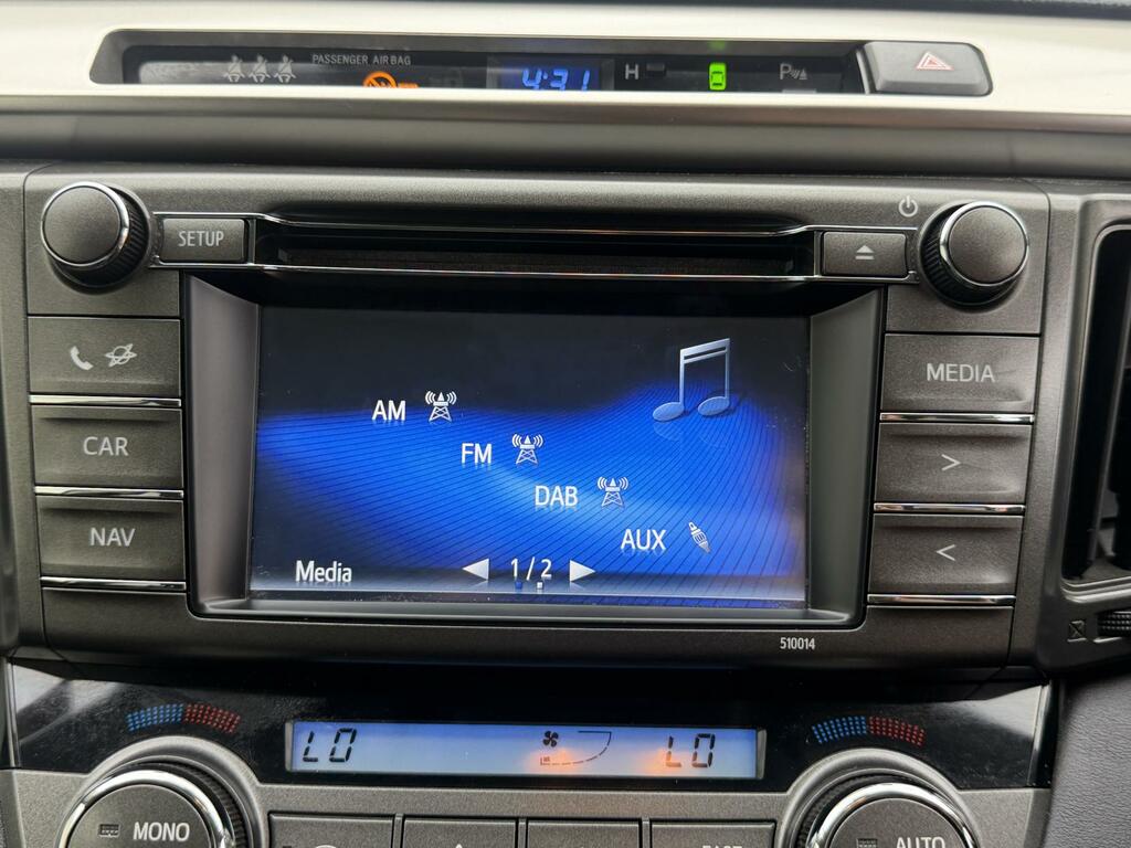 Toyota Rav 4 2.2 D-4d Invincible Silver #30