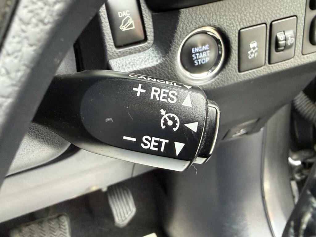 Toyota Rav 4 2.2 D-4d Invincible Silver #20