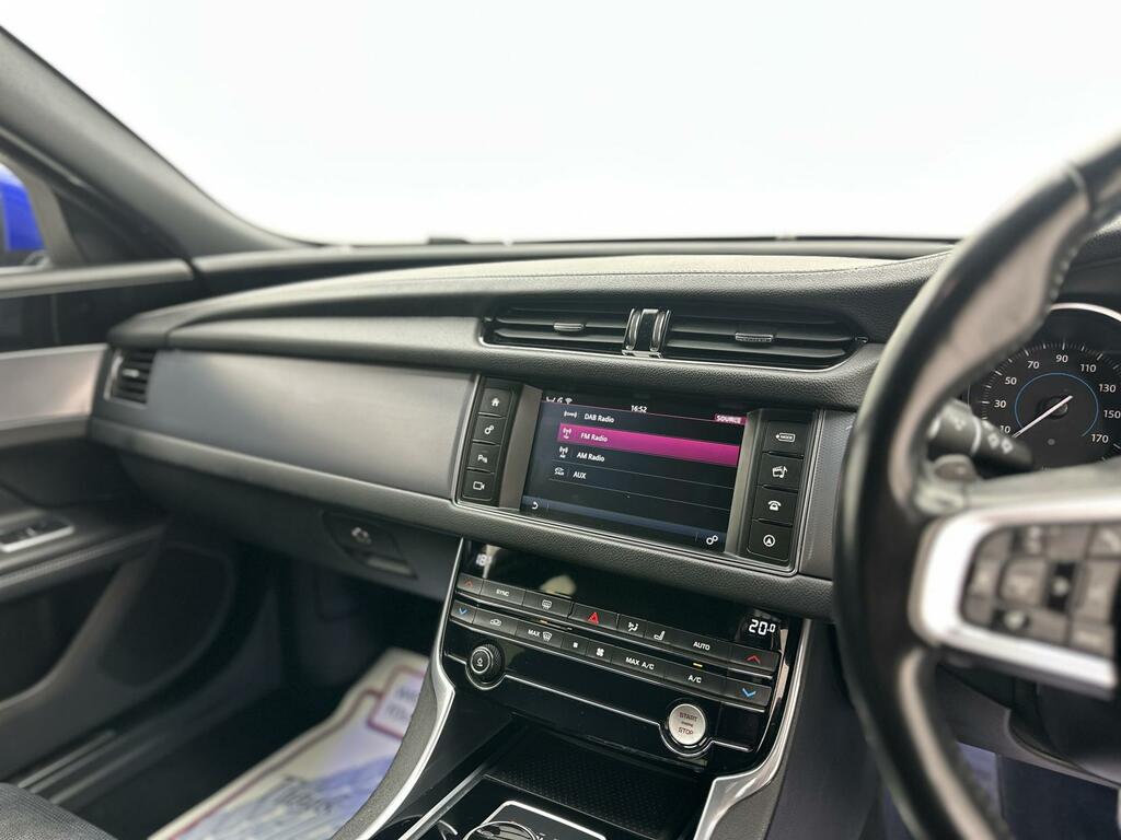 Jaguar XF V6 S Silver #51