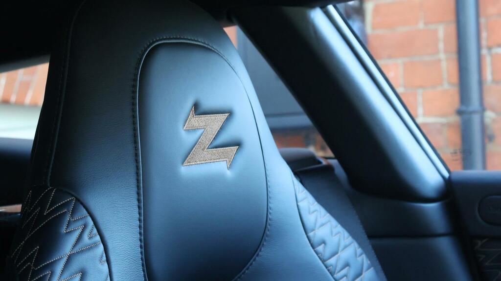 Aston Martin Vanquish 6.0 V12 S Zagato Shooting Brake T-troni Red #3