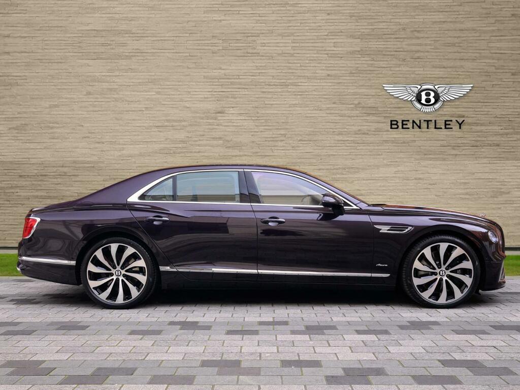 Bentley Flying Spur 4.0 V8 High-performance 25.9Kwh Azure Saloon P #5