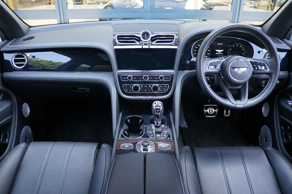 Bentley Bentayga 4.0 V8 First Edition Suv 4Wd Euro Black #3