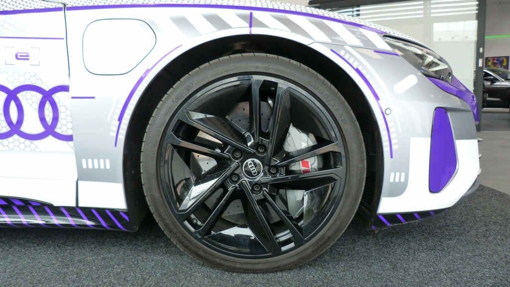 Audi Rs E-Tron Gt 93.4Kwh Ice Race Edition Saloon Silver #4
