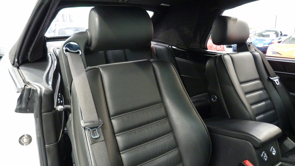 Bentley Azure U381 Red #16