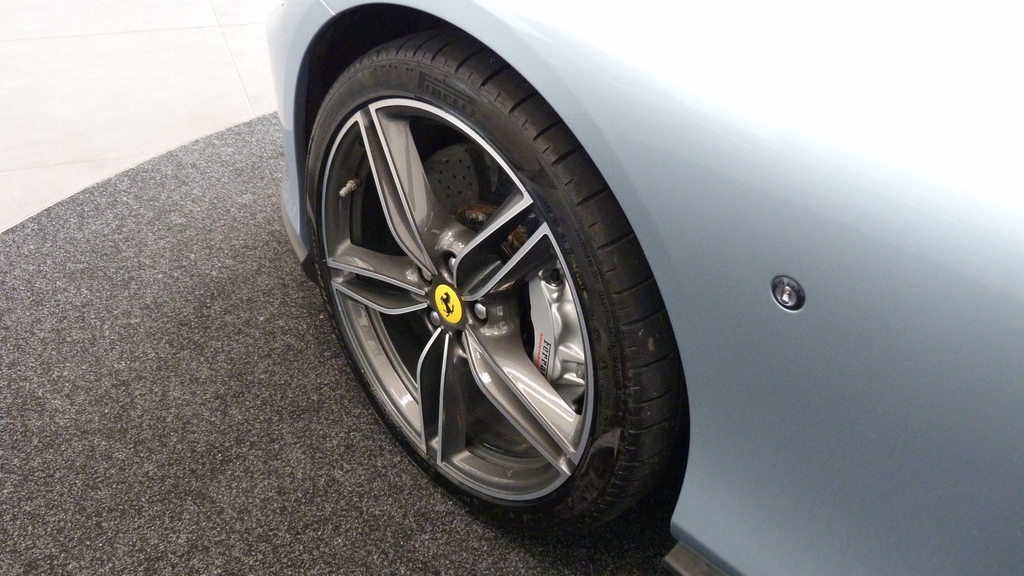 Ferrari Roma V8 Roma Black #36