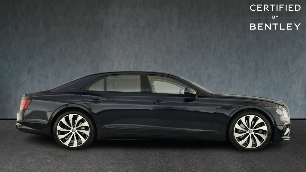 Bentley Flying Spur 4.0 V8 High-performance 25.9Kwh Saloon Blue #3