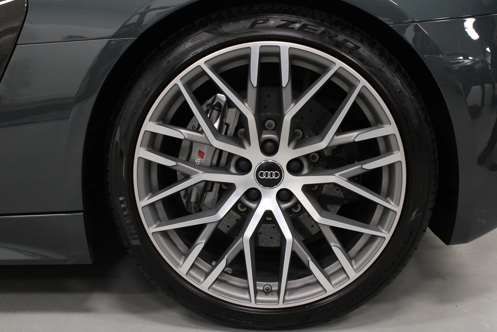 Audi R8 5.2 Fsi V10 Plus Coupe S Tronic Quattro Green #3