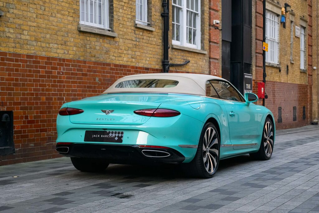 Bentley Continental Gt 4.0 V8 High-performance 25.9Kwh Gtc Azure Converti 