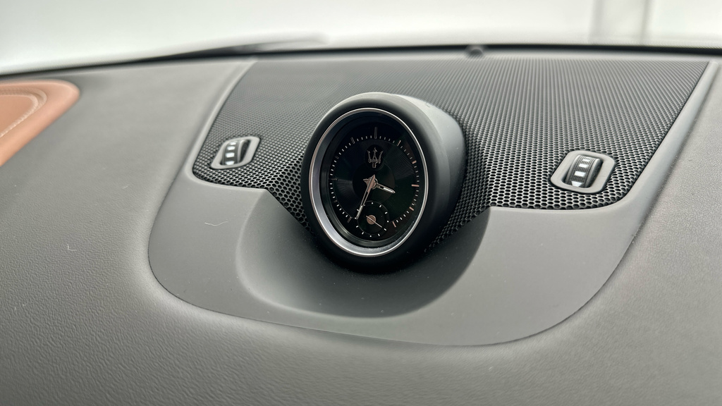 Maserati Levante 3.0 S V6 Gransport 430 Bhp Black #38