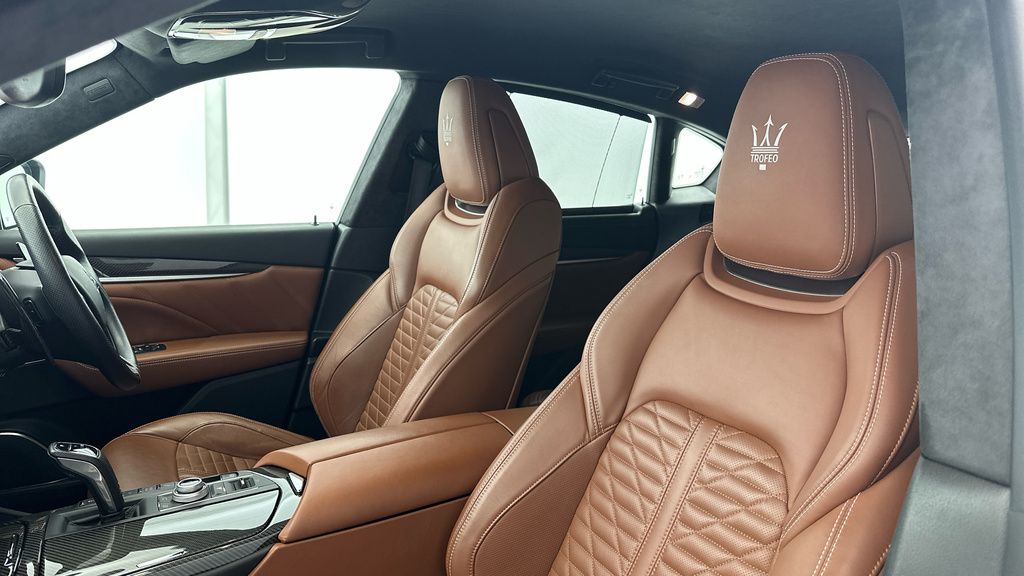 Maserati Levante 3.0 S V6 Gransport 430 Bhp Black #28